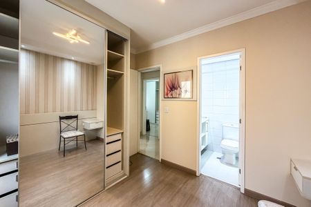 Apartamento à venda com 129m², 3 quartos e 2 vagasSuíte