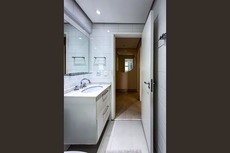 Apartamento à venda com 129m², 3 quartos e 2 vagasBanheiro