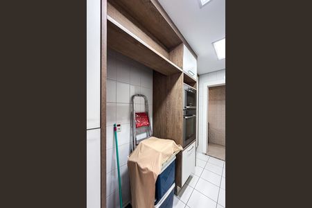 Apartamento à venda com 129m², 3 quartos e 2 vagasÁrea de Serviço
