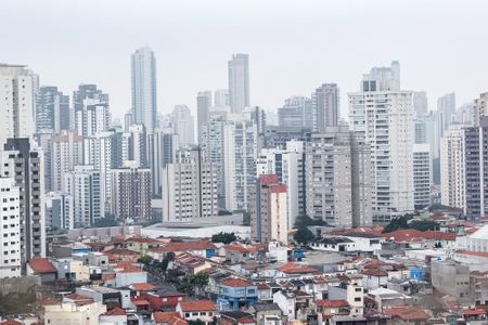 Vista do Quarto 1 de apartamento à venda com 3 quartos, 129m² em Vila Bertioga, São Paulo