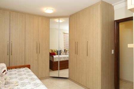 Quarto 1 de casa à venda com 3 quartos, 224m² em Vila Brasil, São Paulo