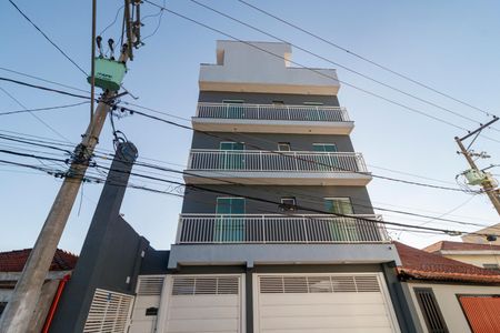 Apartamento à venda com 35m², 2 quartos e sem vaga Apartamento à venda com 35m², 2 quartos e sem vagaFachada