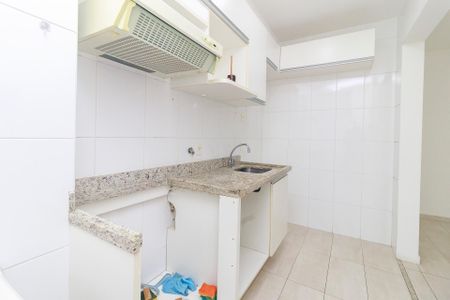 Cozinha de apartamento à venda com 2 quartos, 59m² em Santo Amaro, São Paulo