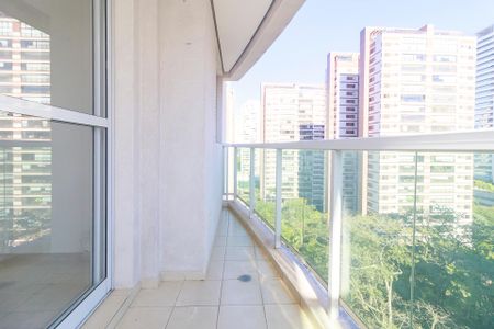 Sala - Varanda de apartamento à venda com 2 quartos, 59m² em Santo Amaro, São Paulo
