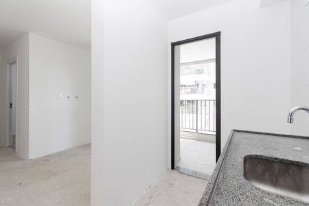 Cozinha de apartamento para alugar com 2 quartos, 42m² em Santo Amaro, São Paulo