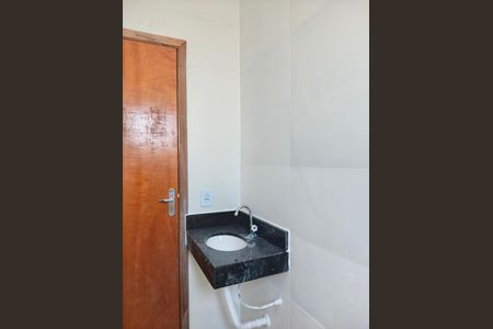 Banheiro de apartamento à venda com 1 quarto, 27m² em Vila Nova Mazzei, São Paulo