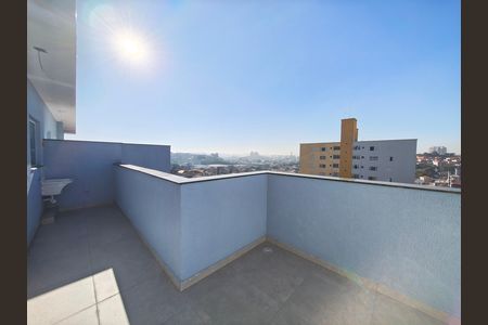 Apartamento à venda com 27m², 1 quarto e sem vaga Apartamento à venda com 27m², 1 quarto e sem vagaTerraço