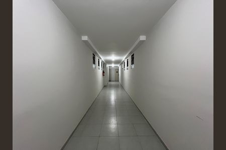 Apartamento para alugar com 59m², 2 quartos e 1 vaga Apartamento para alugar com 59m², 2 quartos e 1 vagaCorredor do Andar