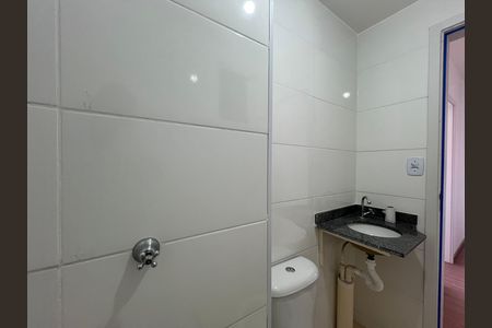 Apartamento para alugar com 59m², 2 quartos e 1 vaga Apartamento para alugar com 59m², 2 quartos e 1 vagaBanheiro