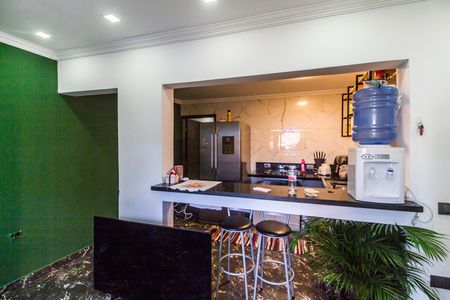 Casa para alugar com 121m², 2 quartos e 2 vagasSala 