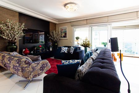Apartamento para alugar com 151m², 4 quartos e 3 vagas Apartamento para alugar com 151m², 4 quartos e 3 vagasSala