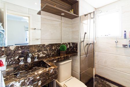 Apartamento para alugar com 151m², 4 quartos e 3 vagas Apartamento para alugar com 151m², 4 quartos e 3 vagasBanheiro da Suíte 1
