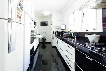 Apartamento para alugar com 151m², 4 quartos e 3 vagas Apartamento para alugar com 151m², 4 quartos e 3 vagasCozinha
