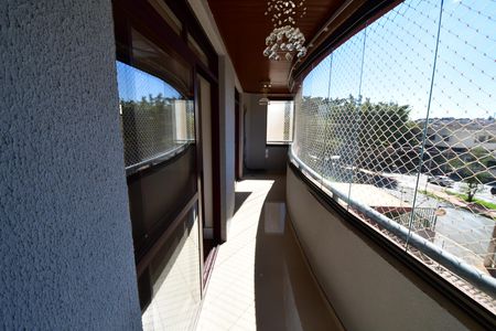 Sala - Sacada de apartamento para alugar com 3 quartos, 160m² em Jardim das Paineiras, Campinas