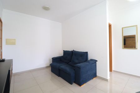 Sala de apartamento para alugar com 2 quartos, 58m² em Santa Mônica, Uberlândia