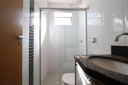 Apartamento para alugar com 58m², 2 quartos e 1 vagaBanheiro Social