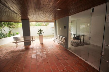 Área comum - Hall de entrada de apartamento à venda com 2 quartos, 132m² em Ipanema, Porto Alegre