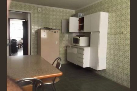 Casa à venda com 4 quartos, 180m² em Jaguaré, São Paulo
