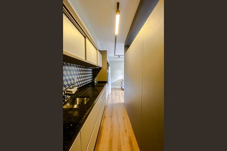 Cozinha de apartamento para alugar com 1 quarto, 41m² em Pompeia, São Paulo