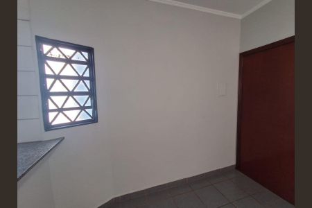 Apartamento para alugar com 35m², 1 quarto e 1 vaga Apartamento para alugar com 35m², 1 quarto e 1 vagaSala