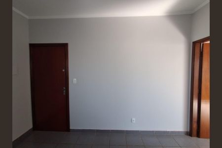Sala de apartamento para alugar com 1 quarto, 35m² em Jardim Irajá, Ribeirão Preto