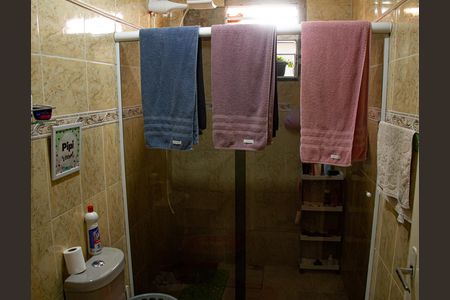 Casa à venda com 171m², 4 quartos e 1 vagaBanheiro