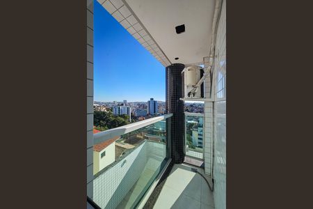 Apartamento à venda com 80m², 3 quartos e 2 vagas