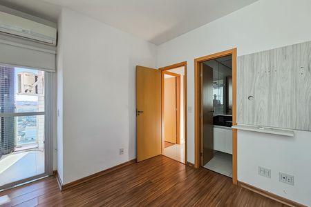 Apartamento à venda com 3 quartos, 80m² em Fernão Dias, Belo Horizonte