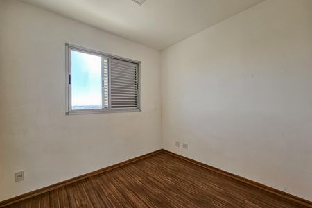 Apartamento à venda com 3 quartos, 80m² em Fernão Dias, Belo Horizonte