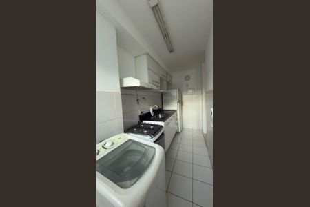 Cozinha de apartamento para alugar com 2 quartos, 50m² em Barra Olímpica, Rio de Janeiro