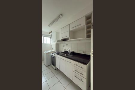 Cozinha de apartamento para alugar com 2 quartos, 50m² em Barra Olímpica, Rio de Janeiro