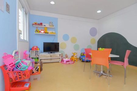 Apartamento à venda com 3 quartos, 68m² em Vila Rosalia, Guarulhos