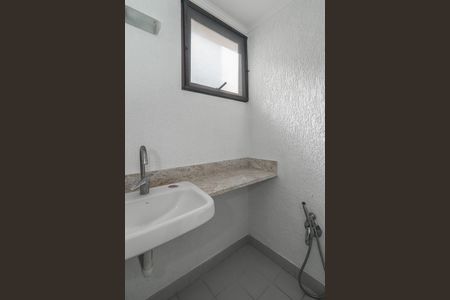 Banheiro de apartamento para alugar com 2 quartos, 70m² em Cristo Redentor, Porto Alegre