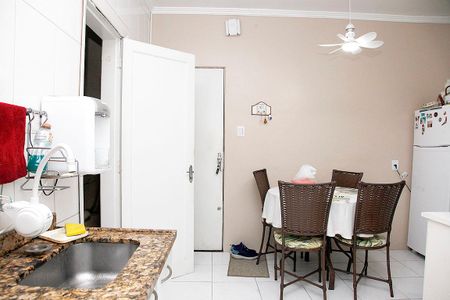Apartamento à venda com 82m², 2 quartos e sem vagaCozinha