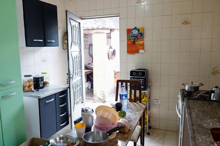 Cozinha de casa à venda com 2 quartos, 70m² em Bussocaba, Osasco