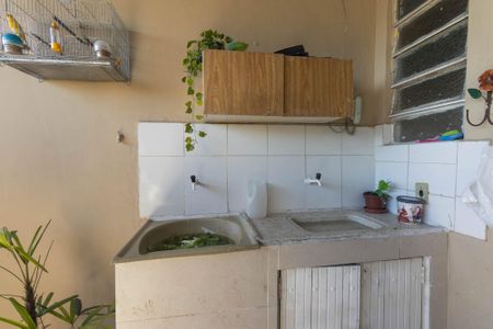 Área de Serviço de apartamento para alugar com 2 quartos, 60m² em Porto Velho, São Gonçalo
