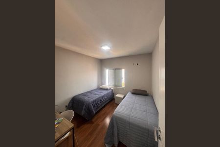 Casa à venda com 3 quartos, 150m² em Parque Renato Maia, Guarulhos