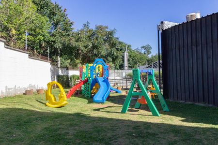 Apartamento para alugar com 45m², 2 quartos e sem vaga Apartamento para alugar com 45m², 2 quartos e sem vagaÁrea comum - Playground