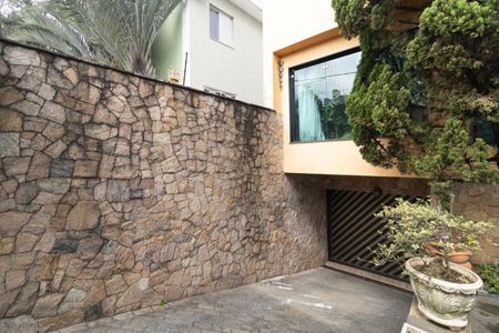 Entrada da Garagem de casa à venda com 4 quartos, 432m² em Vila Moinho Velho, São Paulo