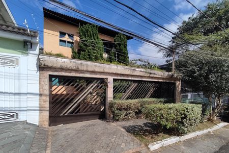 Fachada de casa à venda com 4 quartos, 432m² em Vila Moinho Velho, São Paulo