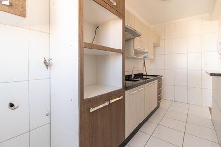 Apartamento para alugar com 48m², 2 quartos e 1 vaga Apartamento para alugar com 48m², 2 quartos e 1 vagaCozinha e Área de Serviço