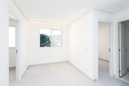 Sala de apartamento para alugar com 2 quartos, 37m² em Vila Norma, São Paulo