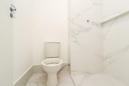Banheiro de apartamento para alugar com 2 quartos, 37m² em Vila Norma, São Paulo