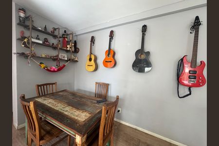 Sala de apartamento à venda com 2 quartos, 60m² em Novo Osasco, Osasco