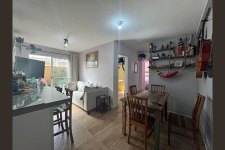 Sala de apartamento à venda com 2 quartos, 60m² em Novo Osasco, Osasco
