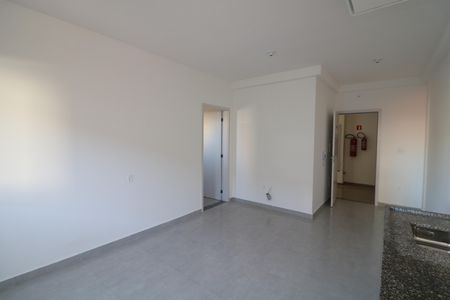 Cozinha de kitnet/studio à venda com 1 quarto, 23m² em Vila Alpina, São Paulo