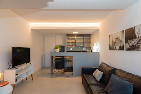 Apartamento à venda com 42m², 1 quarto e 1 vaga Apartamento à venda com 42m², 1 quarto e 1 vagaSala