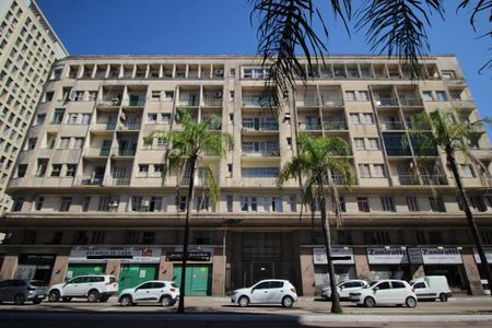 Fachada de apartamento para alugar com 1 quarto, 67m² em Floresta, Porto Alegre