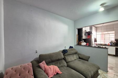 Sala de casa à venda com 2 quartos, 126m² em Conjunto Habitacional Parque da Floresta, Campinas