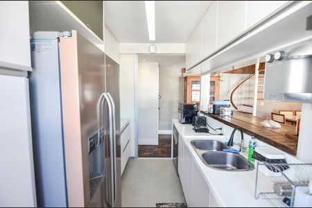Cozinha de apartamento à venda com 3 quartos, 150m² em Vila Isabel, Rio de Janeiro
